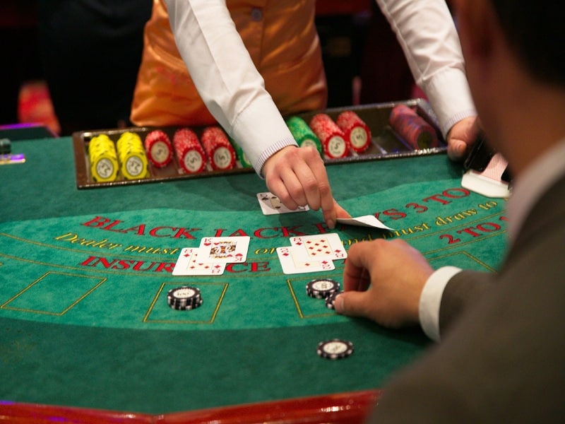 Tìm hiểu về cược gấp đôi trong blackjack